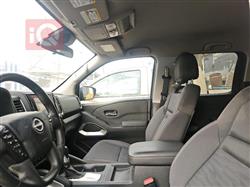 نیسان فرۆنتیر